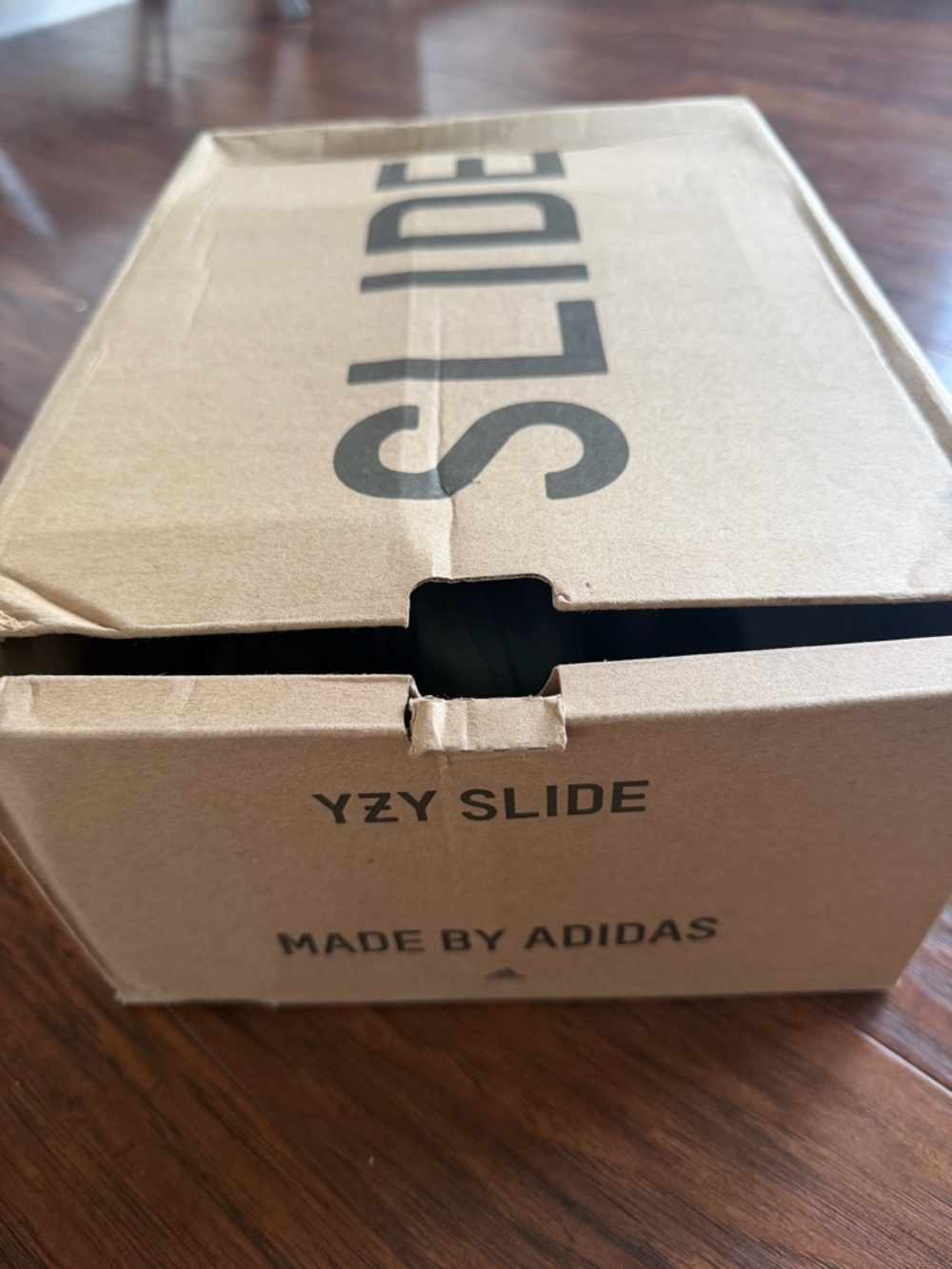 adidas Yeezy Slide Size 7 Dakony - Onyx - Picture 10 of 12